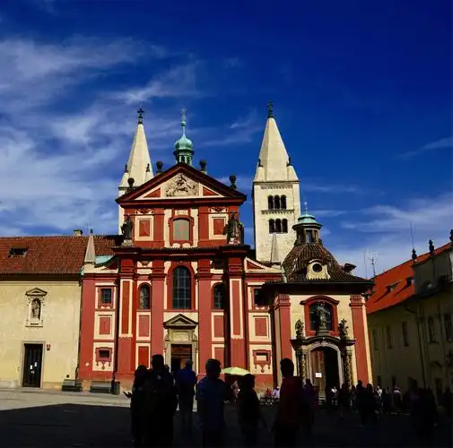 圣乔治教堂.是布拉格最精美的罗马式教堂.