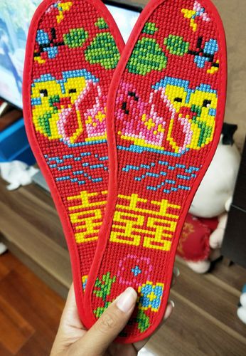 精美纯手工十字绣满绣成品结婚用品婚嫁吸汗透气针孔鞋垫双喜鸳鸯