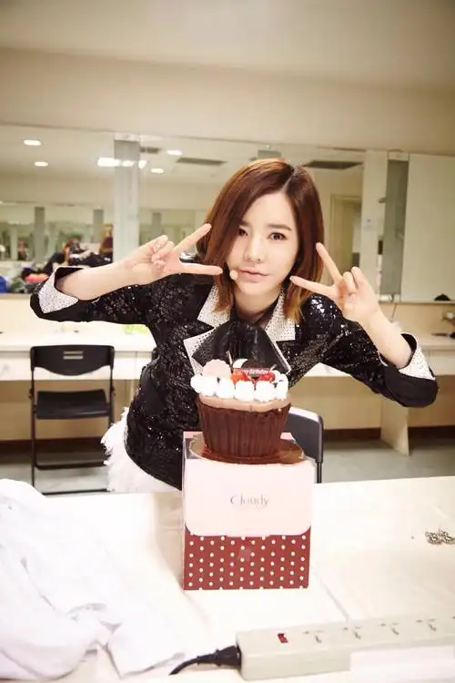 李顺圭 少女时代 sunny