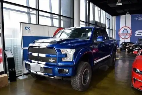 最强福特猛禽问世,5.0t爆发750马力,犀利外观比陆巡还霸气!