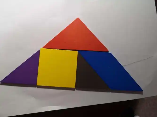 方一凡的七巧板拼图