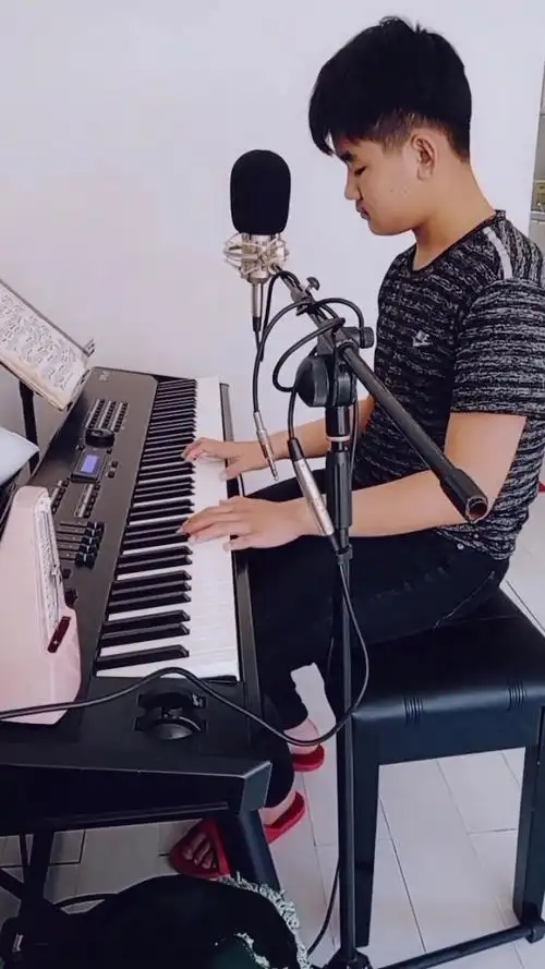 周安信(天之大)