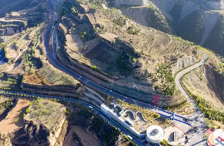 山西永和:黄河一号旅游公路景色壮美【4】