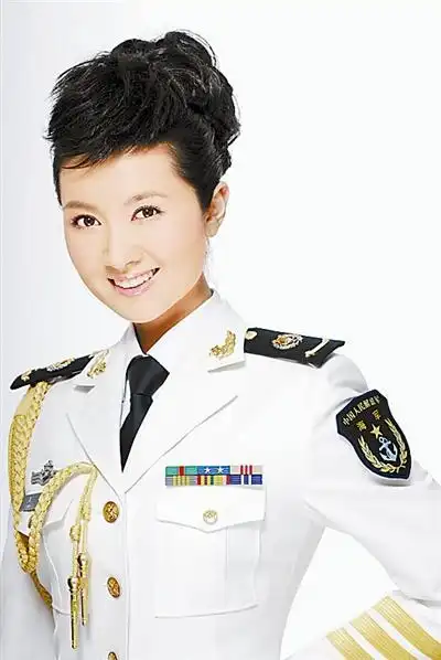 王静真情相慰静雅绽放本报记者李伟