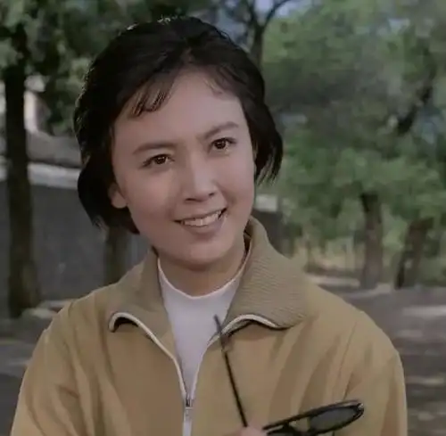 赵静_演员_作品_个人资料_简历_生日_经历_留言 - 酷乐米