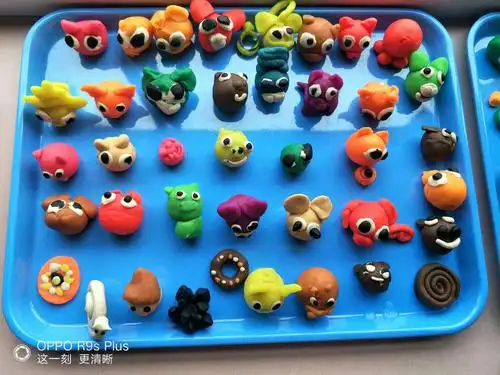 通过做橡皮泥造型,提高学生的动脑动手能力,掌握各种捏制技巧.