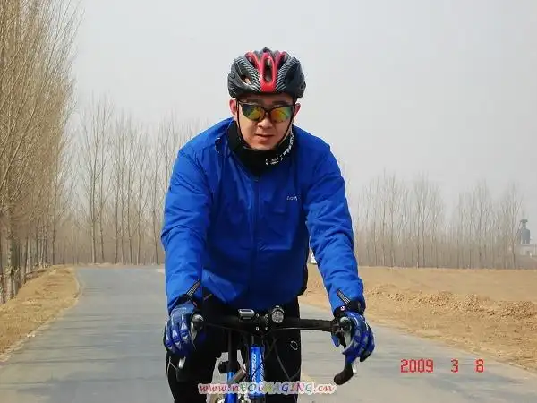 三八节欢聚打渔张