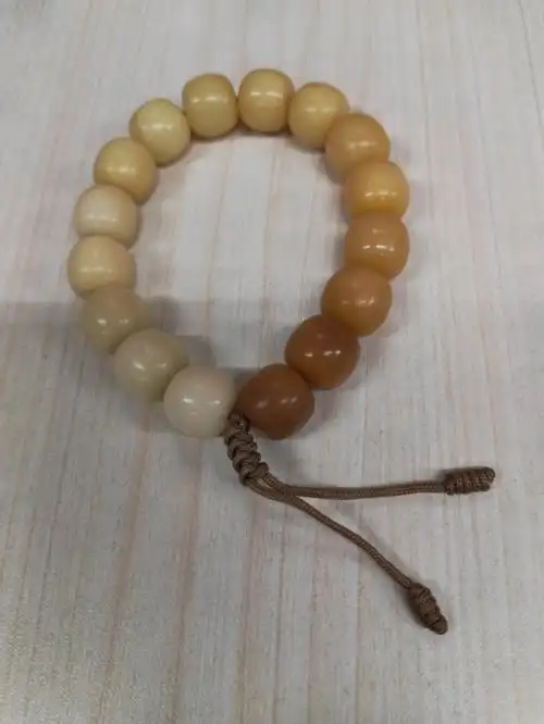 桶珠咖色渐变菩提根手串真漂亮