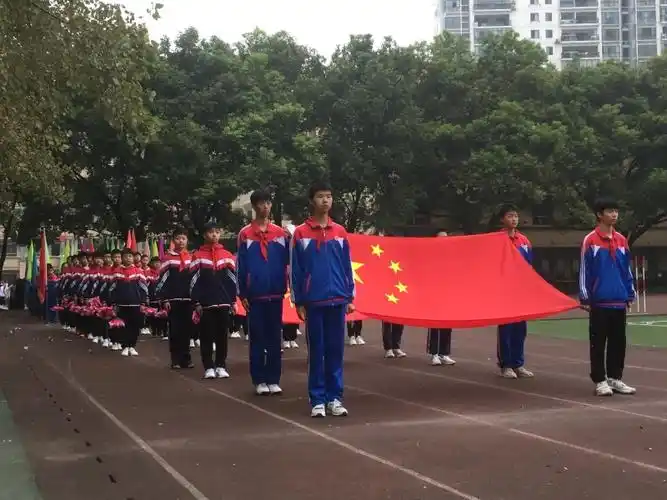 宜昌市三中举行"叁中秋韵"素质发展节