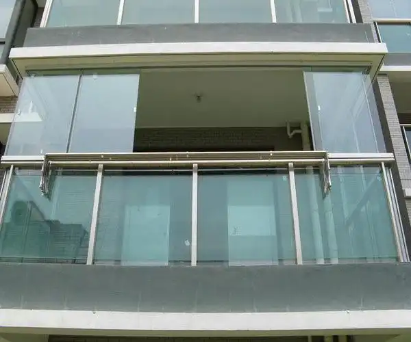 无框阳台窗是什么?无框阳台窗选购技巧-齐装网