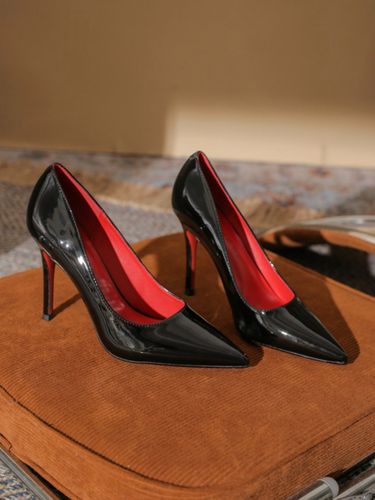 红底高跟鞋女2023新款细跟尖头浅口漆皮黑色性感夜场职业时尚单鞋
