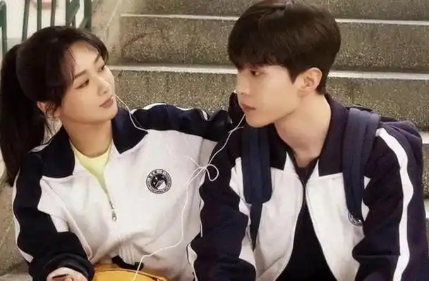 这一次,23岁的范丞丞,给内娱明星们释放出一个"危险"信号_腾讯新闻