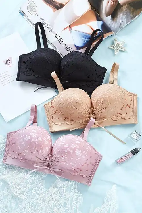 无肩带内衣聚拢防滑上托加厚小胸无钢圈隐形文胸