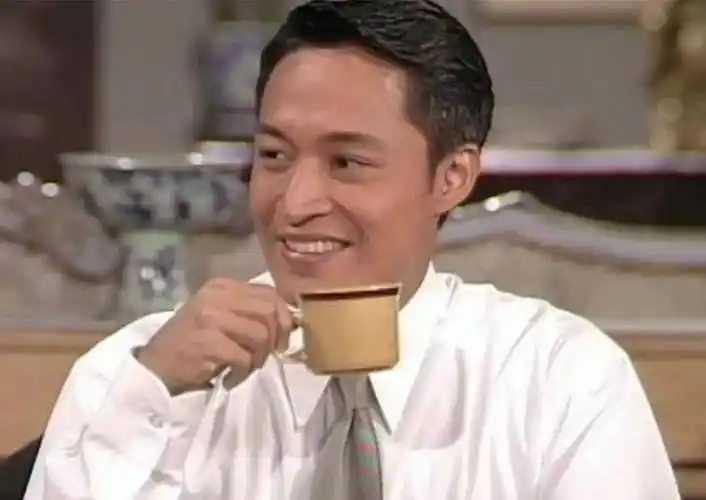 更云集了一班演技精湛的演艺界精英分子,如:陈秀雯,马景涛,邓萃雯