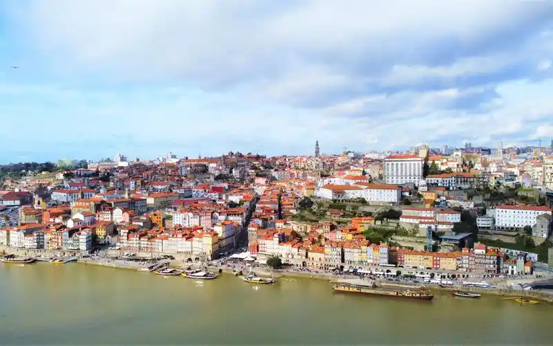 大疆mavic mini新手试拍 葡萄牙波尔图杜罗河两岸风光