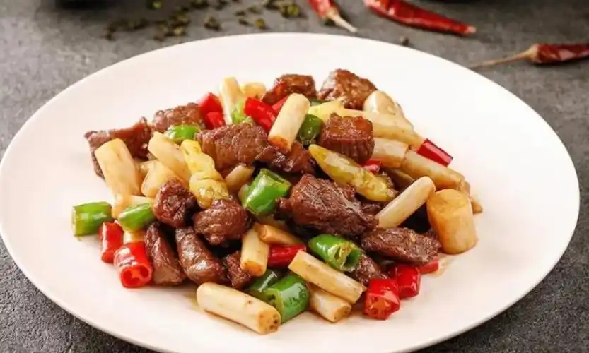 藕尖牛肉图片