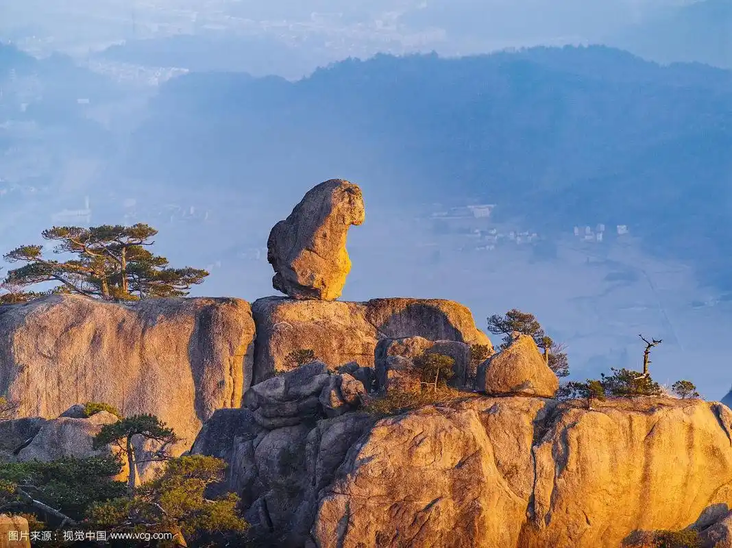 中国黄山风景区著名景点猴子观海日出