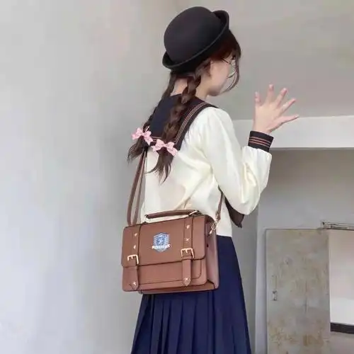 想要平价百搭制服包的宝宝可以去康康_jk制服_缤慕怎么样_百搭_制服