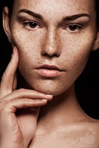 关于ps 磨皮的问题