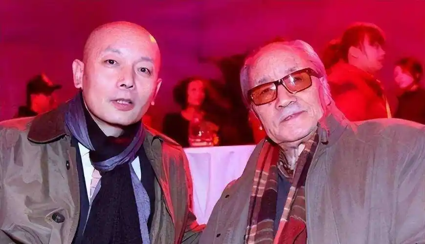 《小兵张嘎》演员现状,嘎子已满头白发,一大半演员已经去世_安吉斯