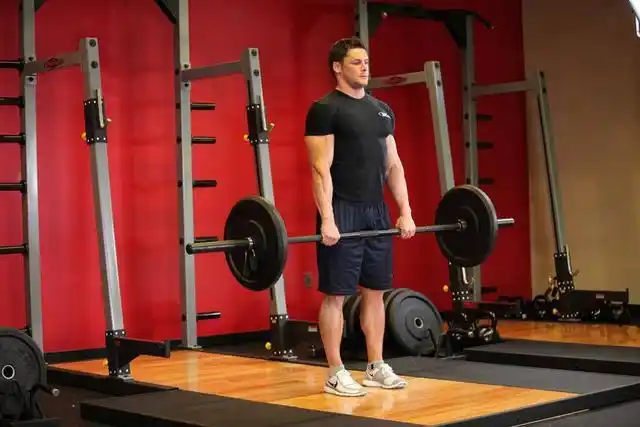 爱健身的美国模特拥有亚洲女孩喜欢的s型身材5个动作练同款