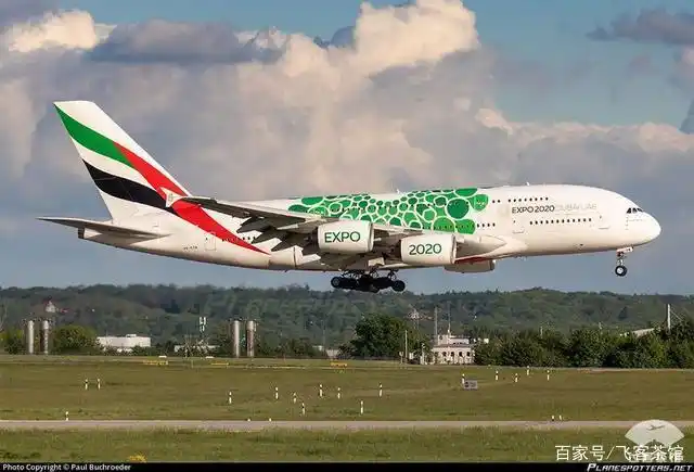 空中巨无霸停产太可惜!拔草土豪航a380经济舱,内部硬件设施一流