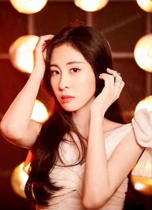 张碧晨:美貌与才华可以兼得,我们只管欣赏