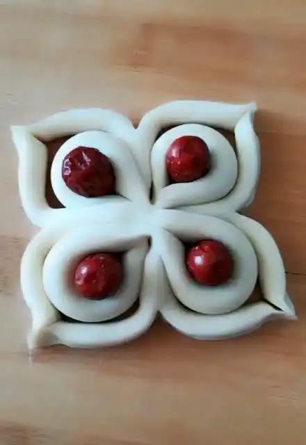 用两根面团做花样枣馍,方法简单有技巧,有颜值有食欲,快来学学
