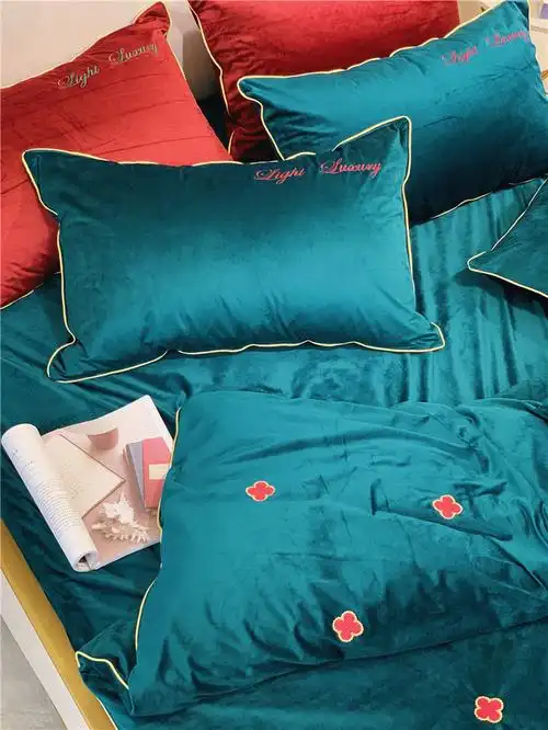 dg家纺 2019冬季真丝绒四叶草系列四件套 孔雀绿