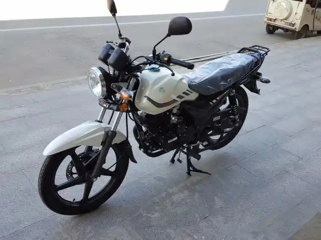 轻骑铃木悍骏gr150