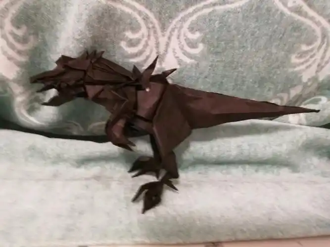 折纸暴虐迅猛龙