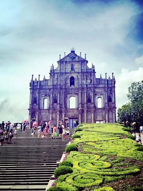 城市风光# 澳门特别行政区标志性建筑大三巴牌坊～ - 爱笑的大谷子