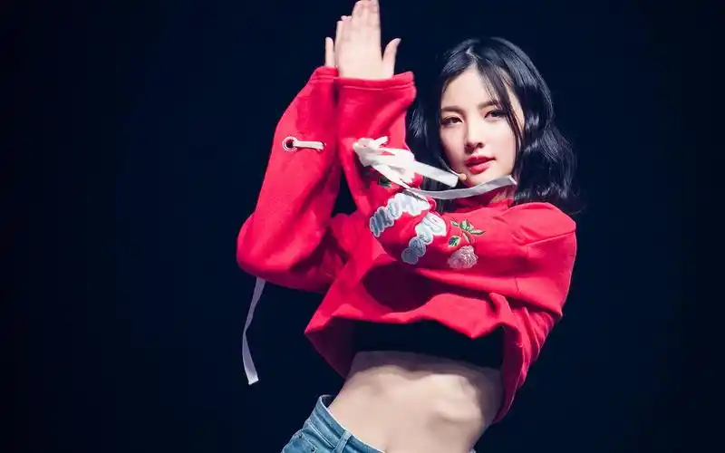 【中国女团】主舞担当赵粤(akira)78 新专练习室cut_哔哩哔哩 (゜