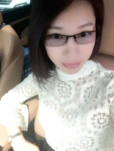 前一天媳妇自拍