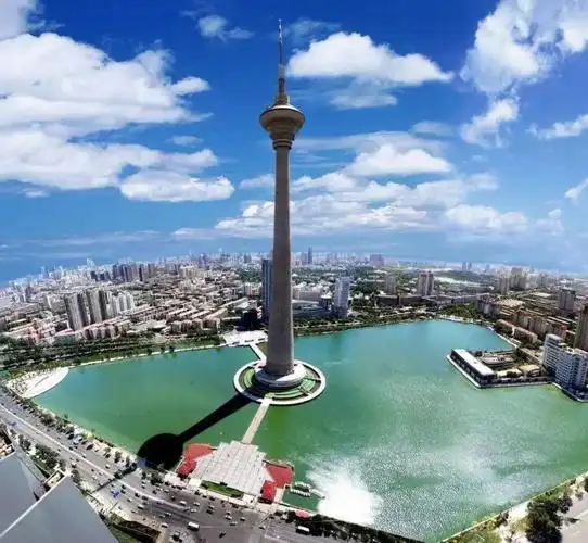 9米,是天津市地标性建筑之一;天津环球金融中心天津周大福金融中心