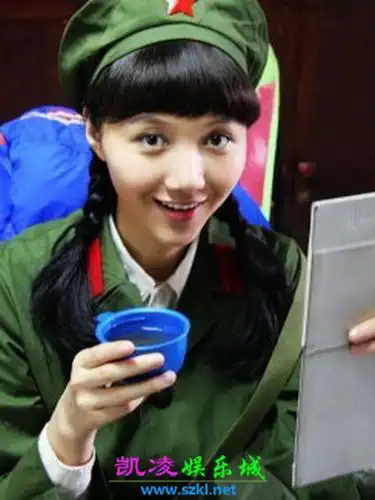 (提供资料) 中文名韩雯雯 性别女 生日1982年4月11日 区域中国 国家