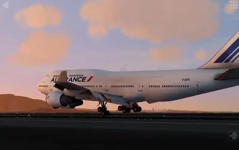 波音747黄昏降落旧金山国际机场28l跑道