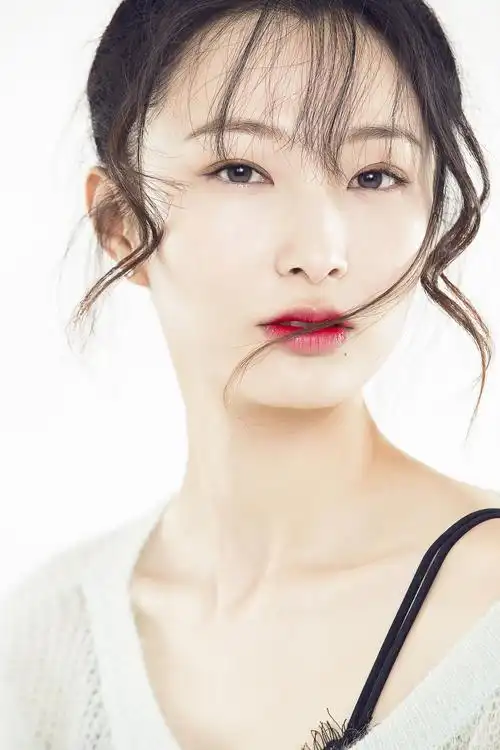 王梓桐图册_360百科