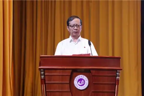 淄博一中举行20212022学年第一学期开学典礼