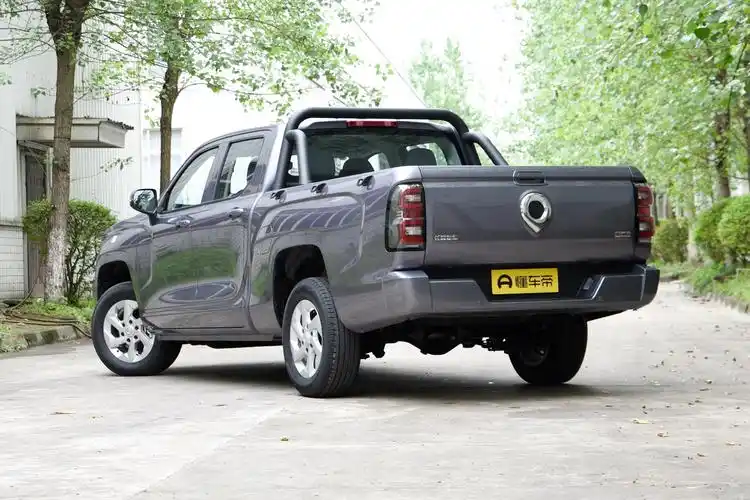 或配自动变速箱,低端皮卡乘用化,长城金刚炮新车型谍照曝光