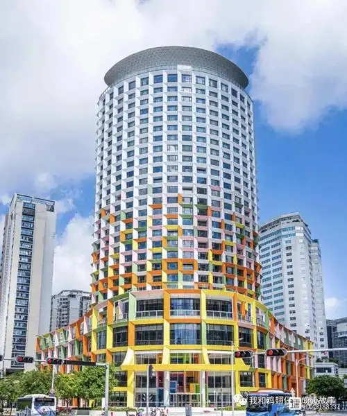 场馆以"好奇的孩子"为主题,设计了六大展区地铁:1号线景田站c出口步行