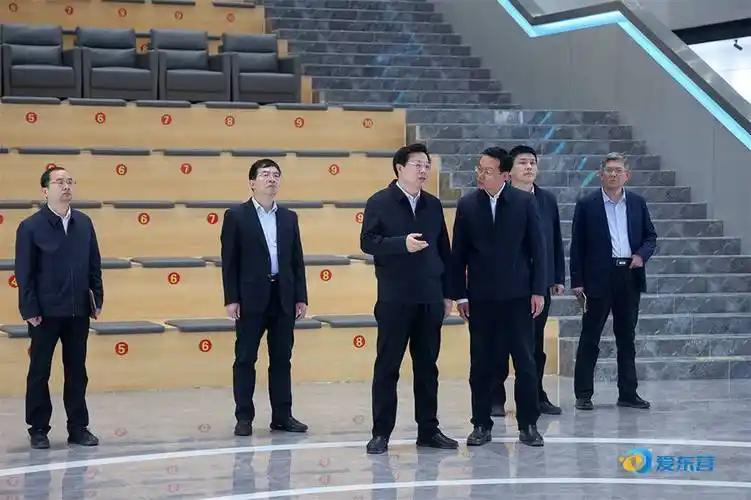 杨国强在调研优化营商环境工作时强调 持续打造一流营