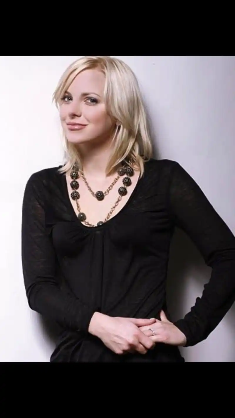 名人诞辰:美国女演员一一安娜·法瑞丝