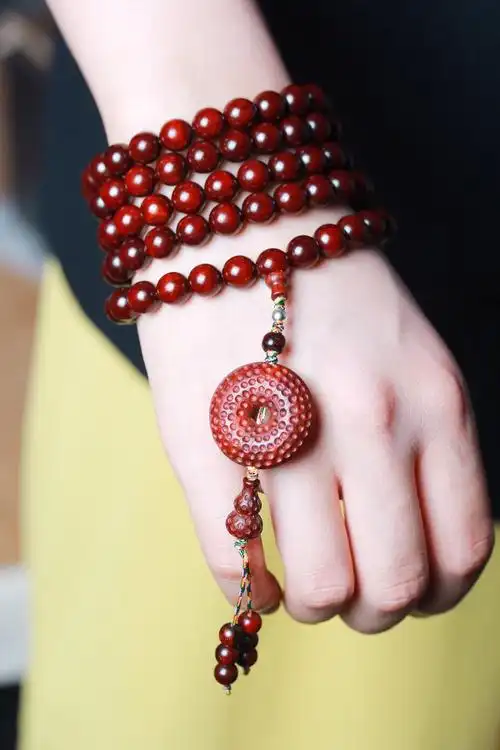 批发非洲小叶紫檀0.8手链血檀佛珠搭配锤纹平安扣吊坠男女diy手串