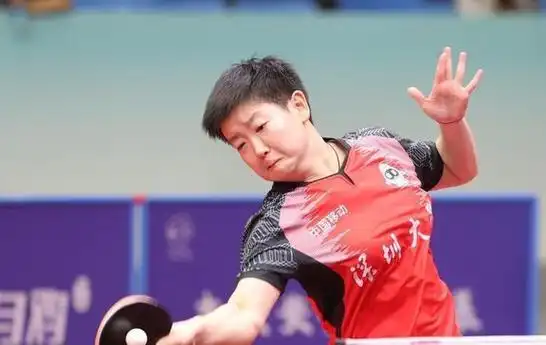 乒超女团决赛:陈梦和孙颖莎建功!深圳大学3-2胜山东鲁能夺冠!