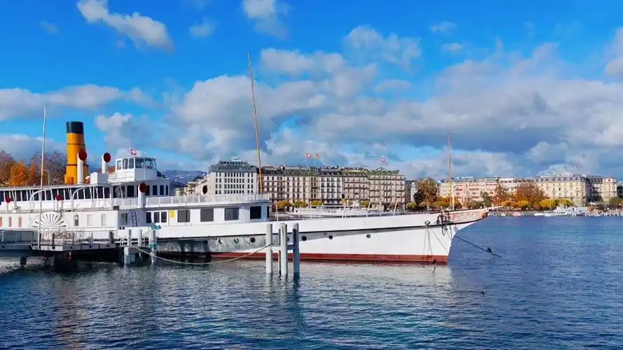 旅行第六天:昨天偷了一天懒今天一大早赶往巴黎高铁站去往瑞士日内瓦