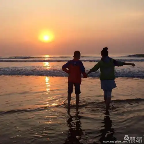钢结构女神"牵妈妈的手",满满的幸福回忆
