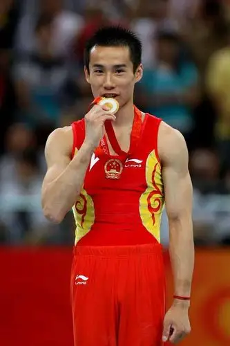 中国体操队运动员肖钦图片  南京名人图片