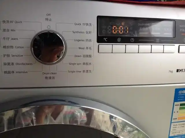 我家的西门子滚筒洗衣机洗完总是有泡沫,该咋整?