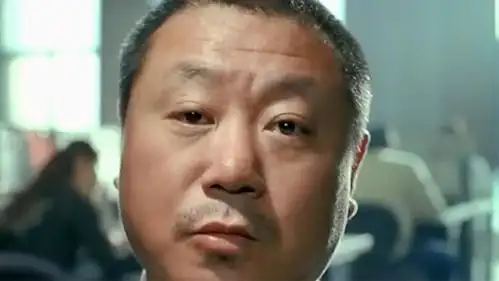 赵本山1997年就穿aj13上春晚走在时尚最前端的男人